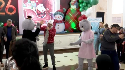 Павлодар мен Маңғыстауда балаларға арналған жаңа жылдық кеш өтті