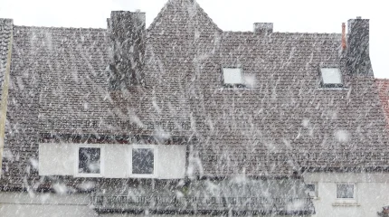 Швецияда қатты дауылдан екі адам опат болды