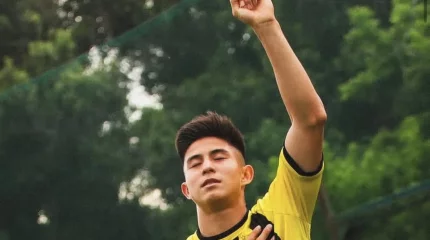 Дастан Сәтбаев ресми түрде «Челси» клубының ойыншысы атанды