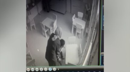 Воспитатель душила ребенка в детсаду Алматы: полиция завела уголовное дело