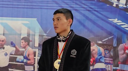 Қазақстандық боксшы Испанияда жеңіске жетті