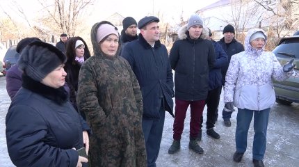 Оралдық үлескерлер үй аламыз деп далада қалды