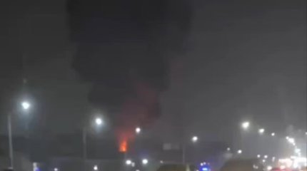 Крупный рынок горит в Алматы