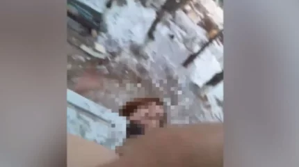 Оралдың үш полицейі қонақ үйдің терезесінен секірмек болған мас қызды құтқарып алды