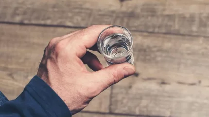 Рамазаннан екі күн бұрын арақ ішкен адамның оразасы қабыл бола ма – мүфтият пәтуа шығарды