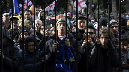 Новые акции протестов вспыхнули в Грузии