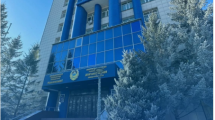 Нетрезвый охранник ударил школьника в Павлодаре