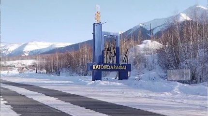 Сдвинули время работы на час: как жители Катон-Карагая живут в новом часовом поясе?