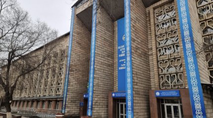 Общежития, лаборатории и земли КазНАИУ расхищены, - депутат