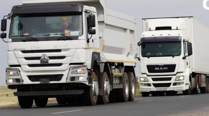 Движение большегрузов запретили с 1 марта в восьми регионах Казахстана