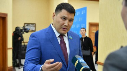 "Берген уәдемді орындауға тырыстым". Берденов Мәжіліспен қоштасты