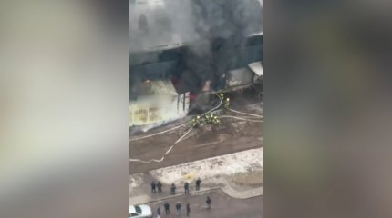 Пожар в крупном ТРЦ в Астане: очевидцы рассказали подробности