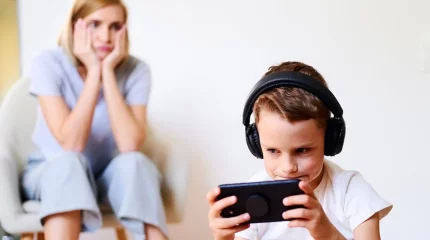 Қазақстанда балаларға арналған SIM-карта енгізу ұсынылды