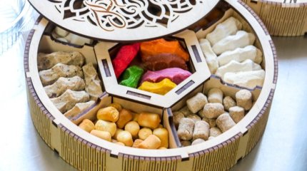 Алғыс айту күнінде павлодарлық трамвайда құрт таратылады