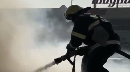 Пожарные локализовали пожар в лакокрасочном цехе Алматы