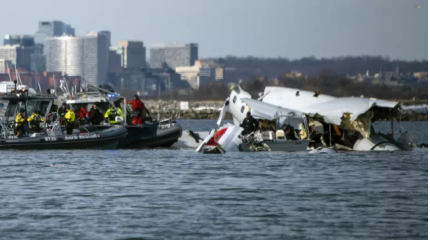 Из реки в Вашингтоне извлекли тела всех 67 погибших при авиакатастрофе