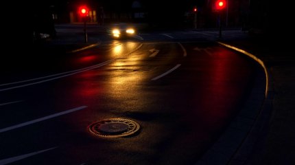 11-месячный ребёнок выполз под колёса машины на трассе в Московской области