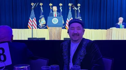 "Дональд Трамптың алдында имамдарыңыз отыр". Нұрлан имам АҚШ-та жүр
