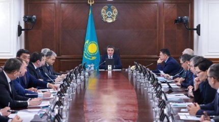 Бектенов провел заседание республиканского штаба по координации противопаводковых мероприятий