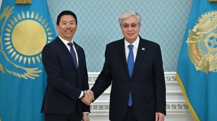 Глава государства принял председателя правления компании PresightAI Томаса Прамотедхама