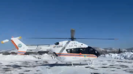 Новорожденного экстренно транспортировали спасатели в ВКО