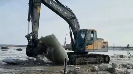 Ақтөбе облысында тасқын су уақытша өткелді шайып кетті