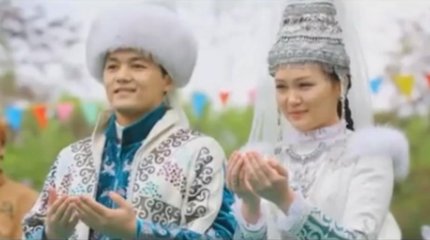 15 отбасы қызмет ететін театрда «Шаңырақ күні» тағы бір жұп некесін қияды