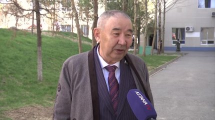 "Жас ұрпақтың бойына біліммен қатар тәрбиені қоса сіңіру - парыз",-тұрғын