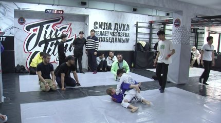В Алматы юные спортсмены померились силами на турнире по джиу-джитсу