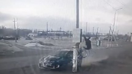 Велосипедист погиб после наезда авто в Карагандинской области (ВИДЕО)