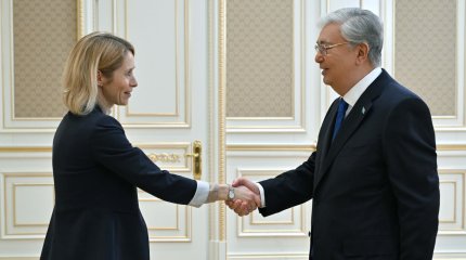 Токаев встретился с Верховным представителем Европейского Союза