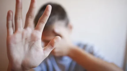 Семейде соққыға жығылған бала үйлі болды