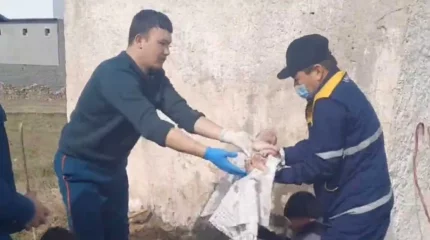 Әйел әжетханада босанып, баласын кәріз тесігіне құлатып алған