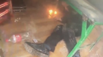 Уже горела одежда: полицейские спасли мужчину в Шымкенте