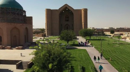 Президент Түркістанның ерекше мәртебесі бекітілген құжатқа қол қойды