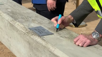 Крупнейший завод по производству полиэтилена начали строить в Атырау