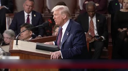 Украина-Россия, ЛГБТ, Марс: речь Трампа вызвала бурную реакцию у депутатов США