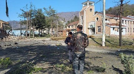 Военные сбросили бомбу на жилой посёлок во время учений в окрестностях Сеула