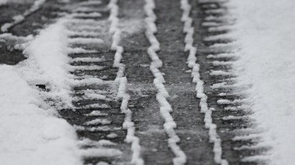 Движение закрыто в 8 регионах страны из-за непогоды