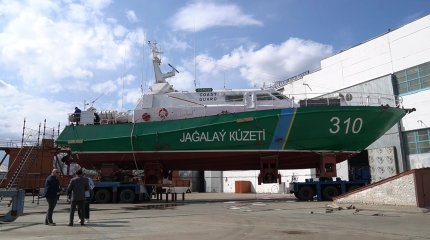 Оралдағы "Зенит" зауыты әскери катер құрастырып жатыр