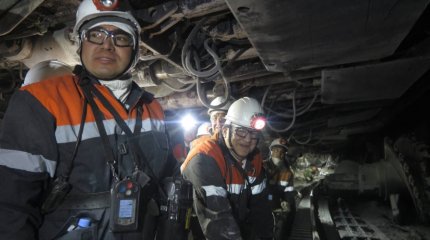 Глава МЧС спустился в шахту «Саранская» в Карагандинской области