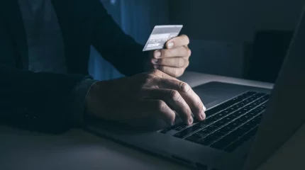 «Школу дропперов» выявили в Астане