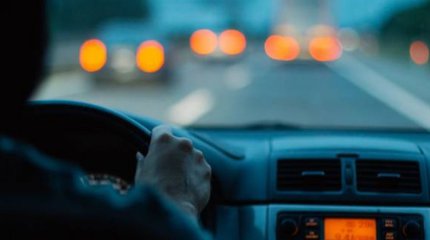 «Жүргізуші куәлігі жоқ»: Жол апатына себепші болған азаматқа қомақты айыппұл салынды