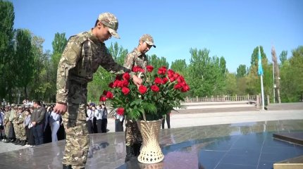 Таразда «Ардагерлерге мың алғыс» әлеуметтік автокеруен аудандарды аралауға аттанды
