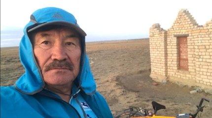 Маңғыстаулық жиһанкез Бұқараға велосипедпен жетті