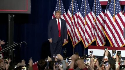 «Трамп 3 айда елді құрдымға кетірді», - Байден