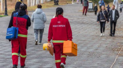 Теміртауда жедел жәрдем фельдшерін әріптесі ұрып-соққан