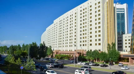 Министрліктер жаңа жұмыс кестесіне көше бастады