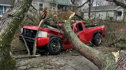 АҚШ-та дауыл салдарынан бес адам қаза тапты