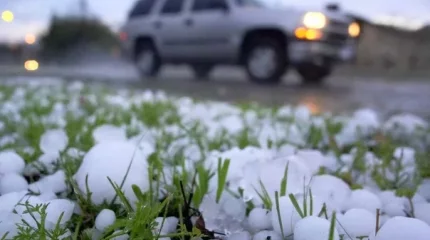 Дожди с градом идут в Казахстан